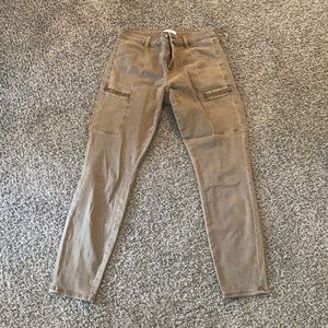 Like new pistola pants